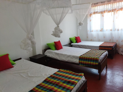 7 guest 3room apartment