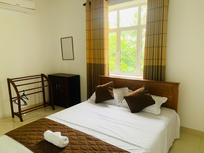 Breezy Brand-New Green Tops Villa