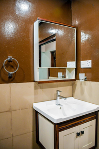 Abbi Holidays - Luxury Villa Jaffna Town