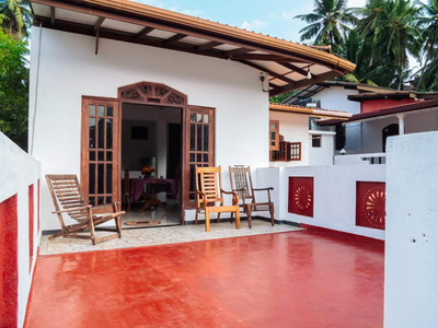 Surfing Guest House