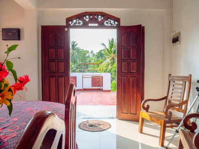 Surfing Guest House