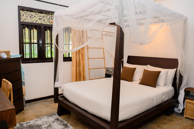 Almayans Bungalow