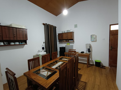 Sarah Holiday Resort