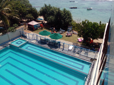 Paradise Beach Resort & Diving school