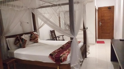 Marine Beach Hostel at Negombo Beach