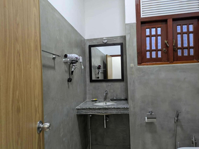 Rooftop Garden - 3 Bedrooms - Parking - 10minBeach