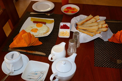 Maple Leaf Hotel