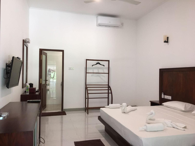 Hiri Point Villa