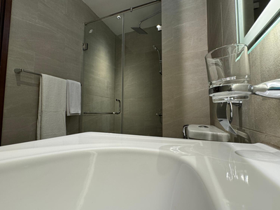Tri-Zen Urban Retreat by Serviced Apartments LK