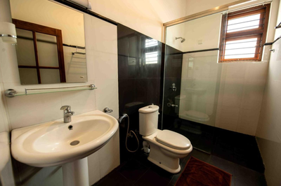 Rose Villa Diyathalawa with Panoramic Train View in the Mountains
