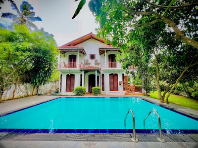 The Kandy Mount Layathraa