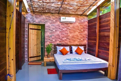 Southern Edge Cabanas