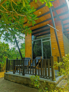 Southern Edge Cabanas
