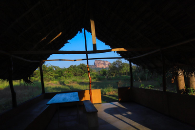 Sigiriya Rock Gate Tree House