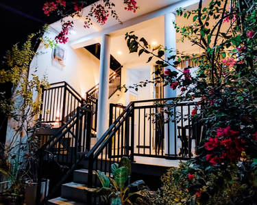 Flower Shade Villa