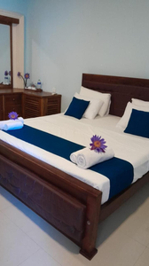 The New Crown Hotel