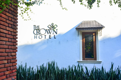 The New Crown Hotel