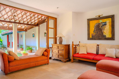 Villa Inavni