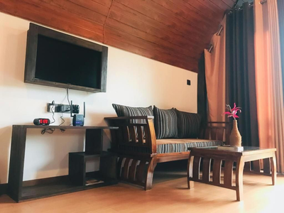 Water Side Cabin