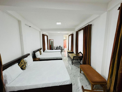 Shanthi Guest House