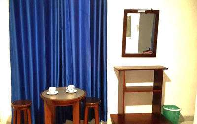 Lilly Rooms