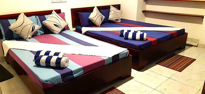 Lilly Rooms