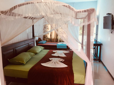 Crescent Resort