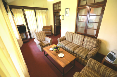 Bandarawela Hotel