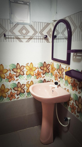DERO BEACH HOLIDAY HOME