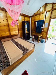 Dots bey beach cabana uppuveli
