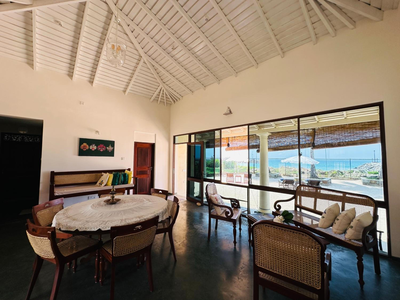 House by The Sea Hikka