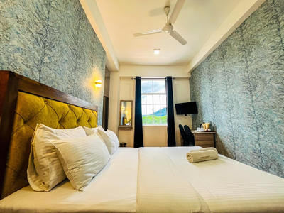 CROWN REGENCY- BADULLA