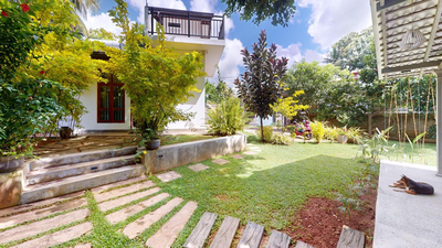 3 Bedroom Quiet Coastal House few steps from the stunning beach