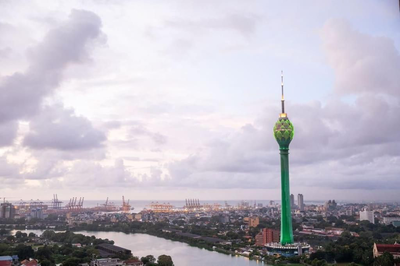Colombo Skyline 29th-Floor TRI-ZEN Luxury Apartment