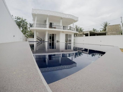 Sambo White House Hikkaduwa - 5BD Entire Villa