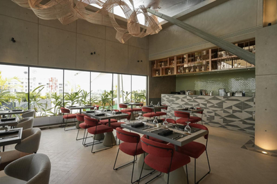 SeSaya Poshtel & Bistro