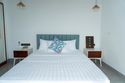 Four Petals Inn