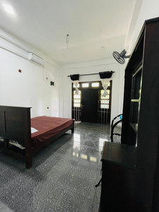 Cu villa