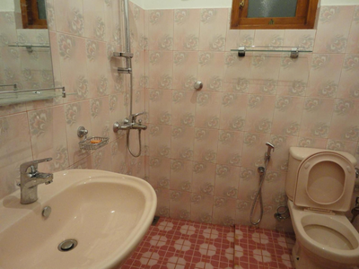 Hikkaduwa Dami Holiday Home