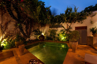 A 03 Bedroom Villa in Galle Fort with Roof Terrace & Pool