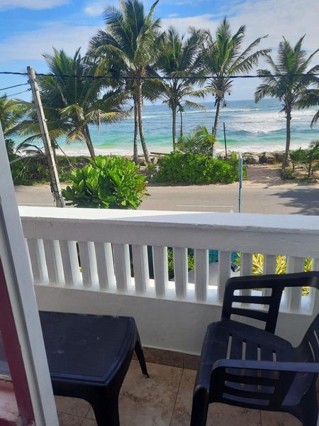 White Surfing Beach Resort