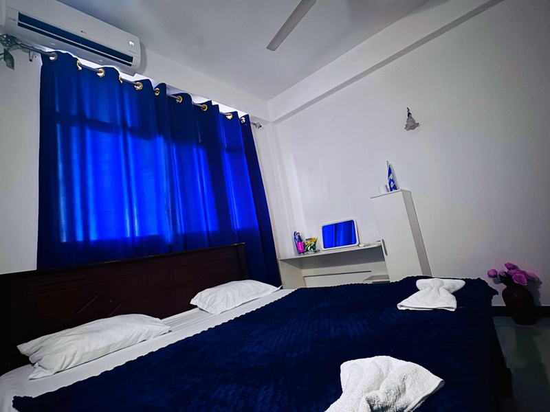 Marine Shine Apartments