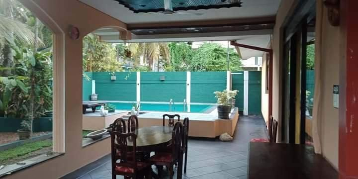 Aura Beach Villa