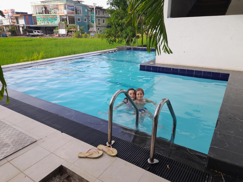 Traveller's Home Hotel