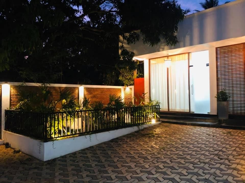 one love safari bungalow
