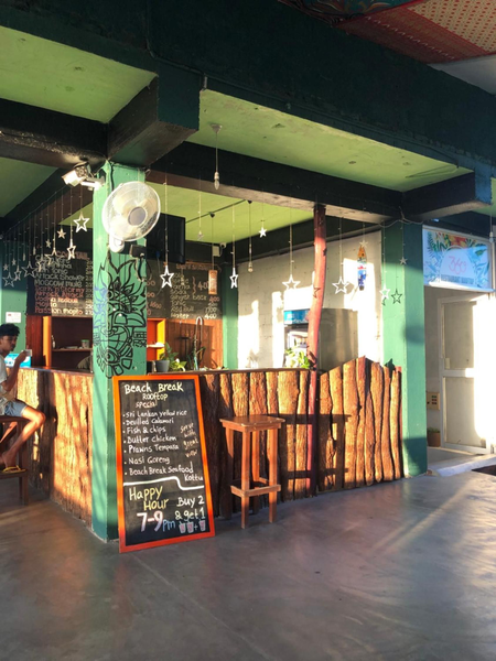 Beach Break Surf Hostel