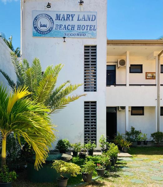 Mary Land Beach Hotel