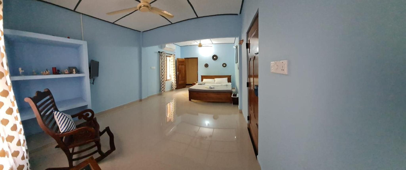 Nalluran illam - family room