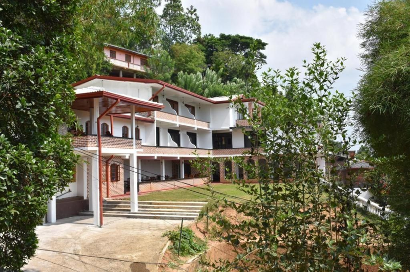 Mahaweli Regent Hotel