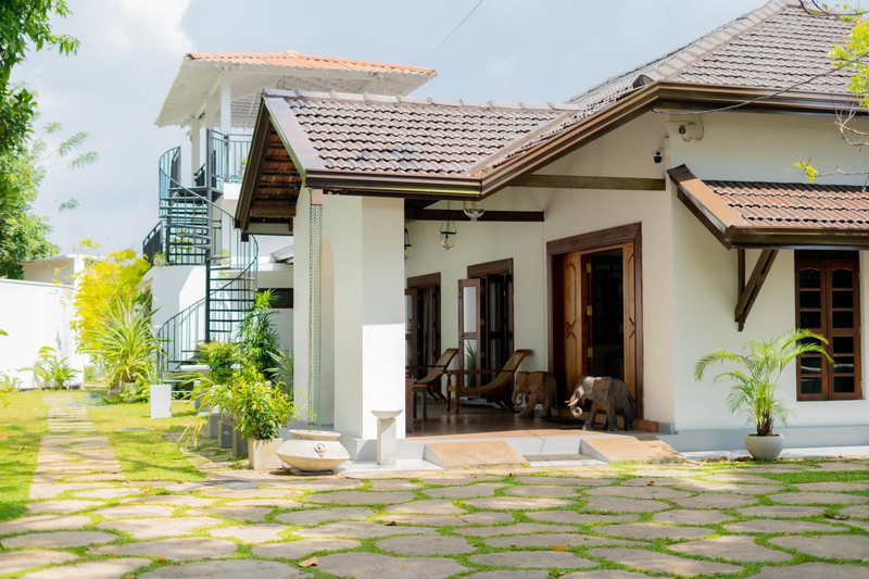 Ashlar Villa